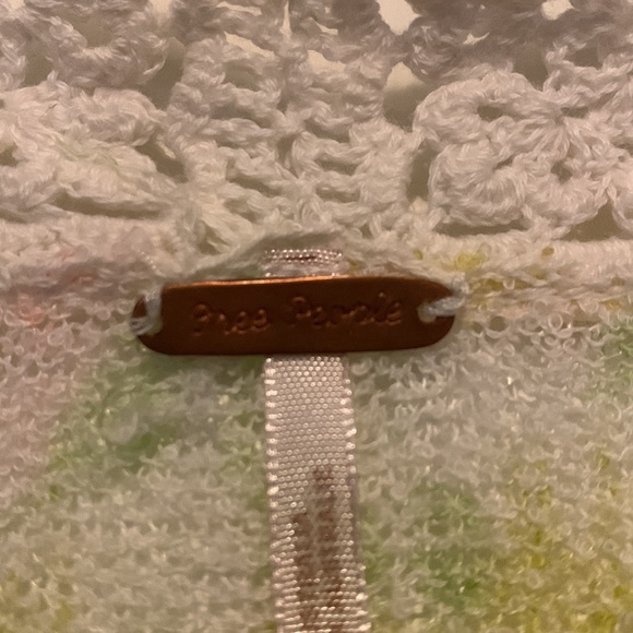 Free People lightweight sweater size large - Picture 2 of 6